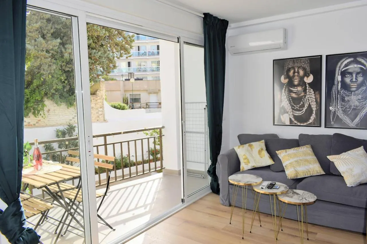 Mediterraneo Carihuela - Torremolinos location